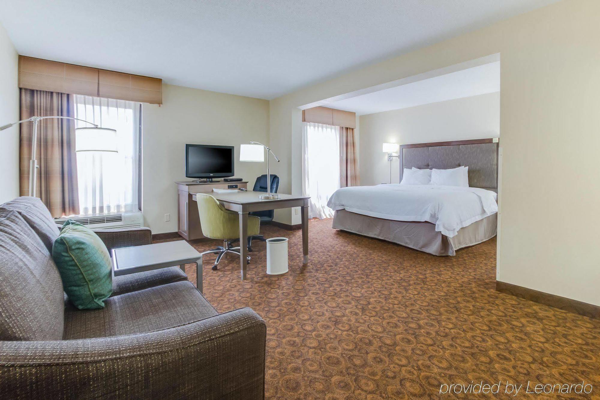 Hampton Inn Dickson Exteriör bild